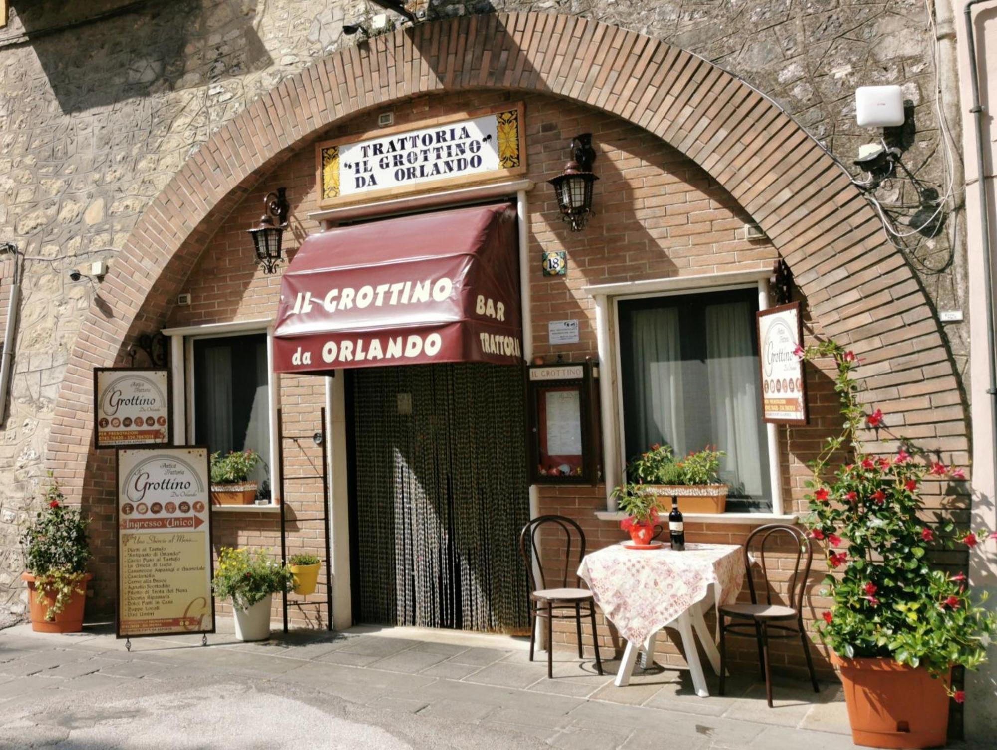 Lucyben Guesthouse Cascia Zewnętrze zdjęcie